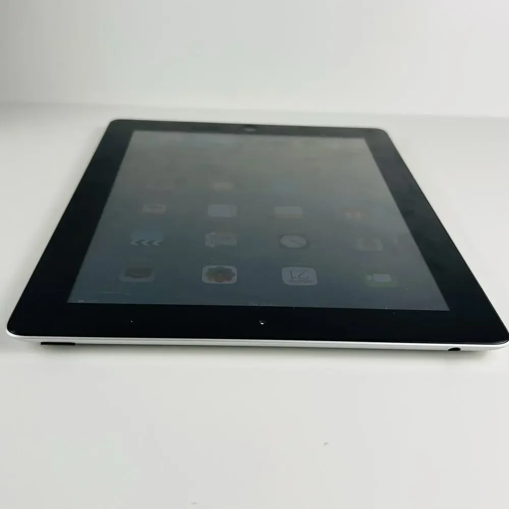 Apple iPad 2nd Gen A1395 WiFi - 16GB - Black MC769LL/A